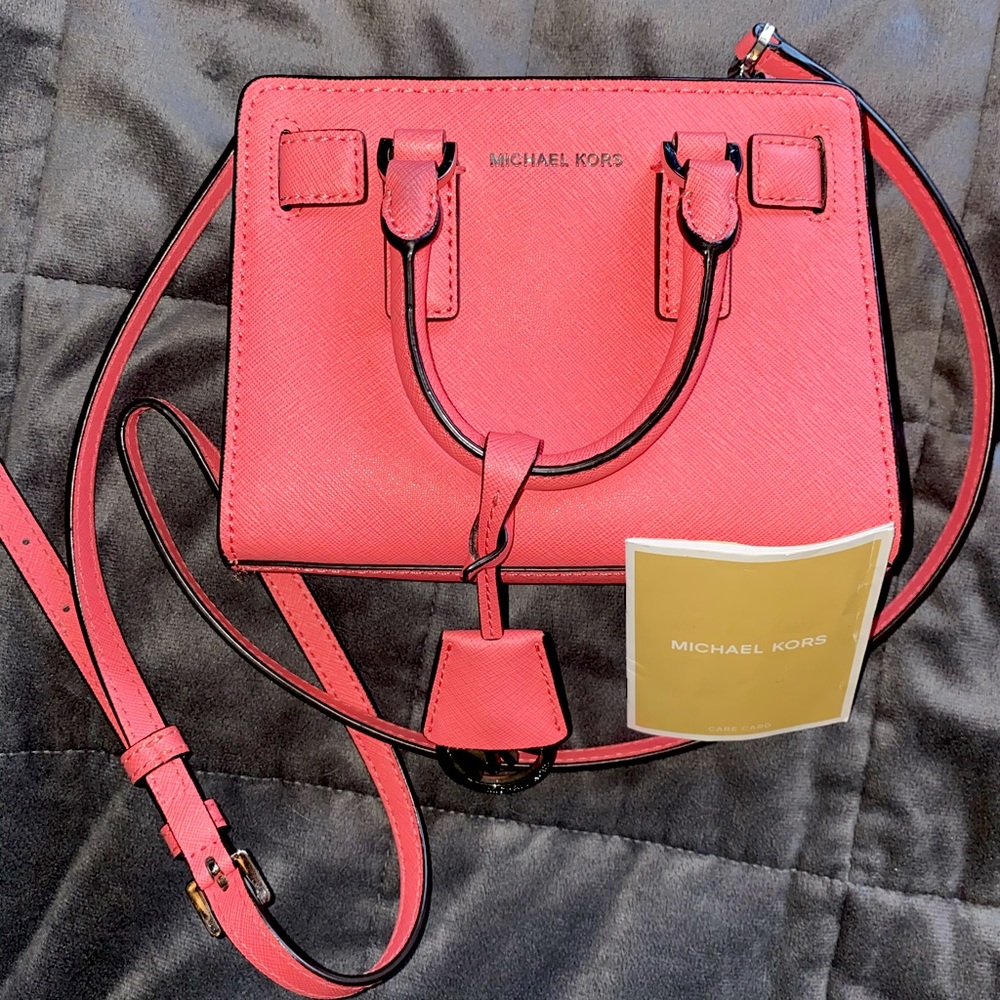 Micheal Kors crossbody